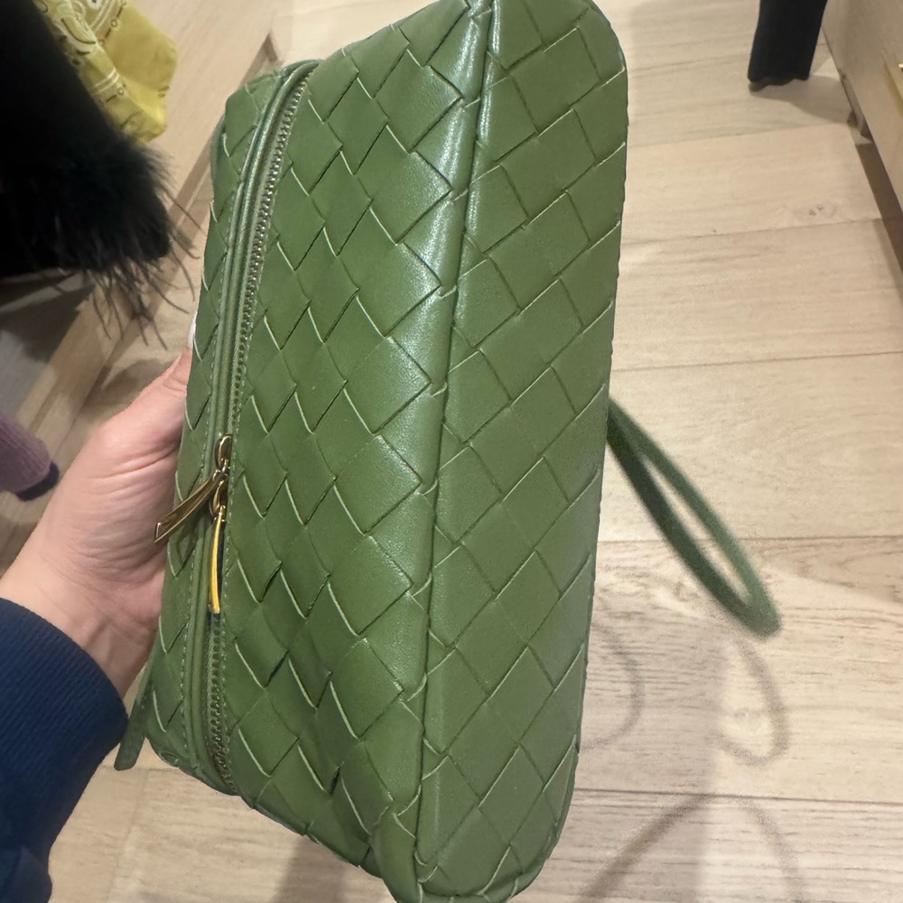 Bottega Veneta bang bang vanity Olive Woven Crossbody Bag - Picture 4 of 11